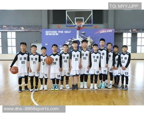 篮球明星睿的成长之路与辉煌成就揭秘，激励无数年轻球员追逐梦想